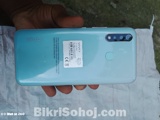 vivo y19 8/256
